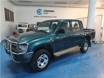 Toyota Hilux 2.4 D 4x4 Doble Cabina