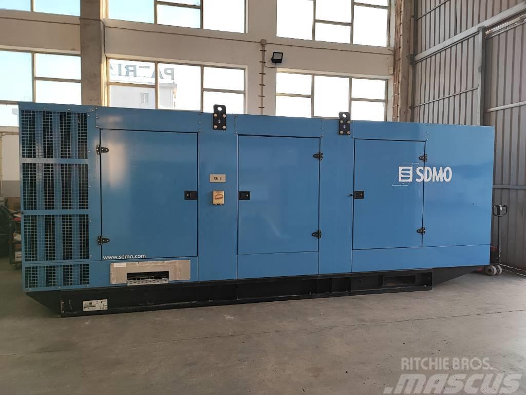 Sdmo X1100C MTU 1100 kVA Diesel Generators