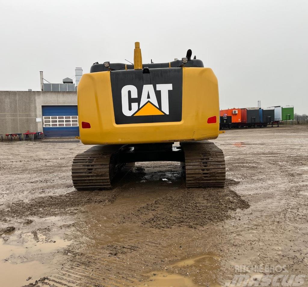 CAT 323 F L Crawler excavators