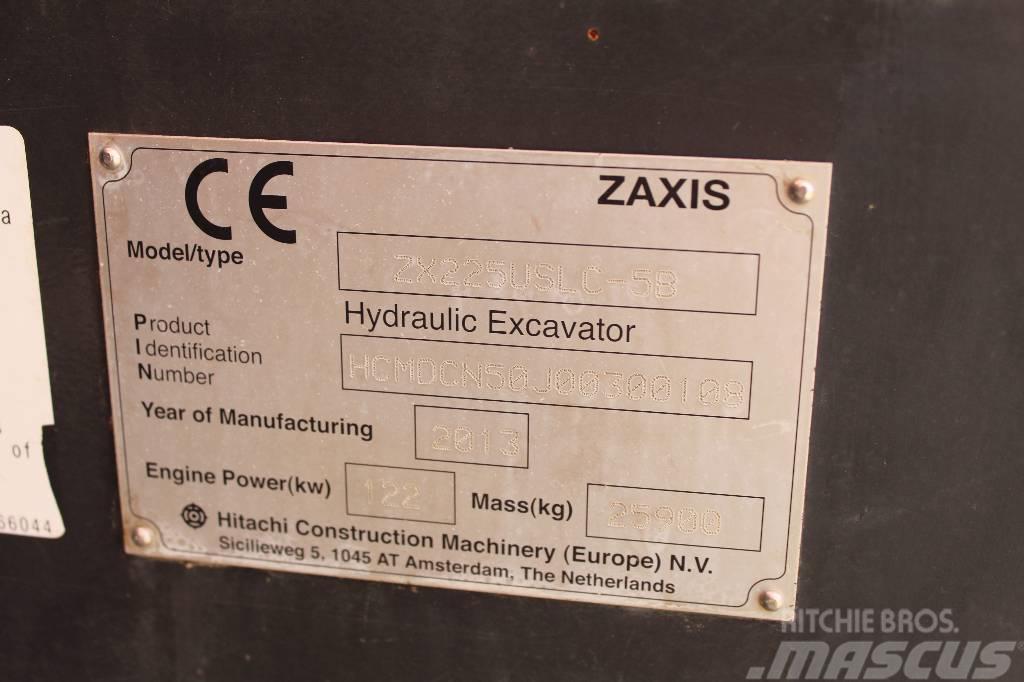 Hitachi ZX 225 USLC / Pyörittäjä, Kauha, Rasvari, Lämmitin Crawler excavators
