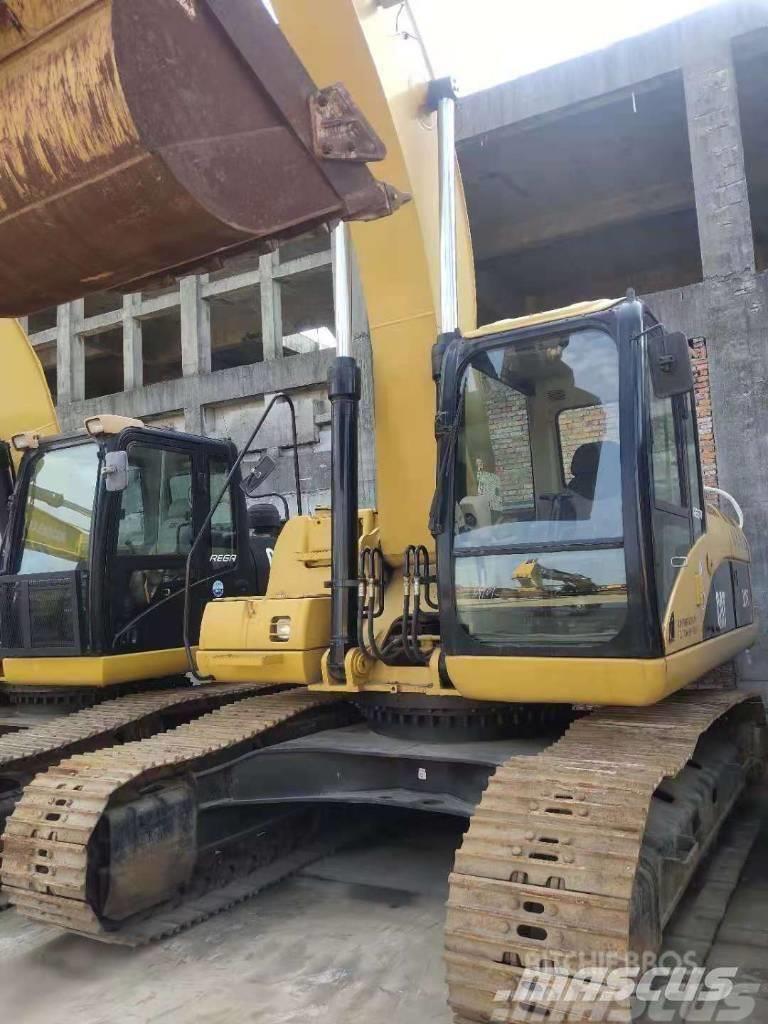 CAT 325 C Crawler excavators