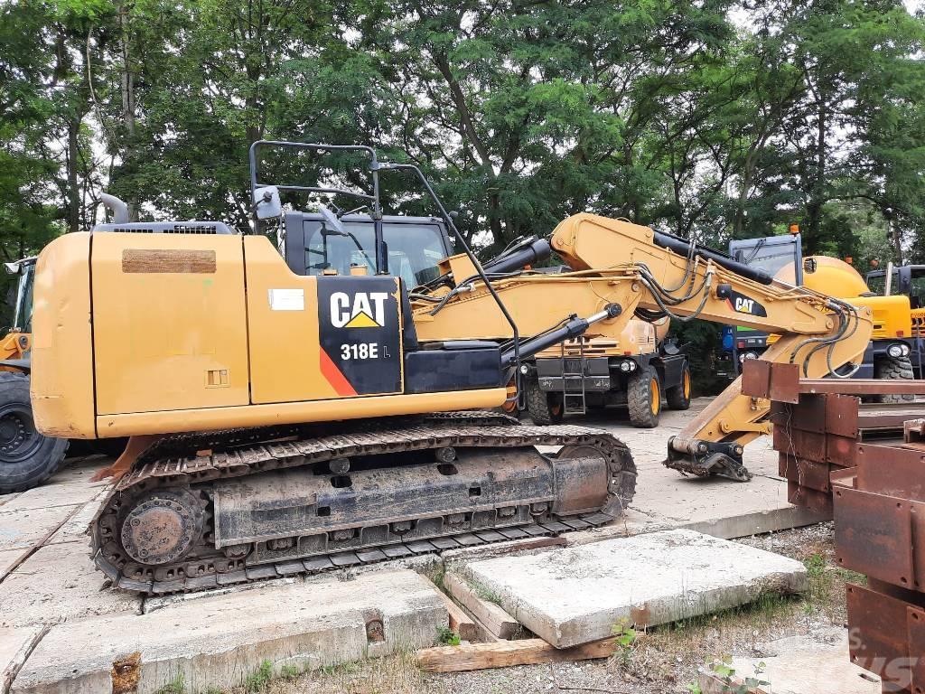 CAT 318 E L Crawler excavators