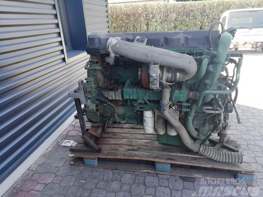Renault DXI13 - DXI 13 520 hp Engines