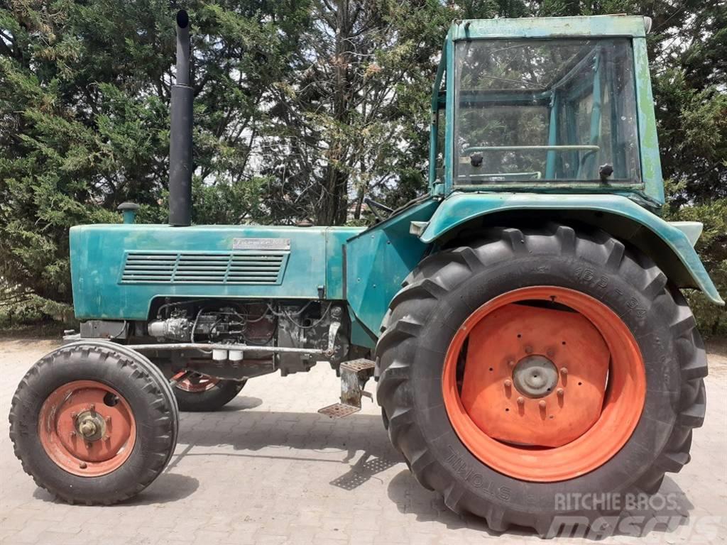 Fendt 108 S Tractors