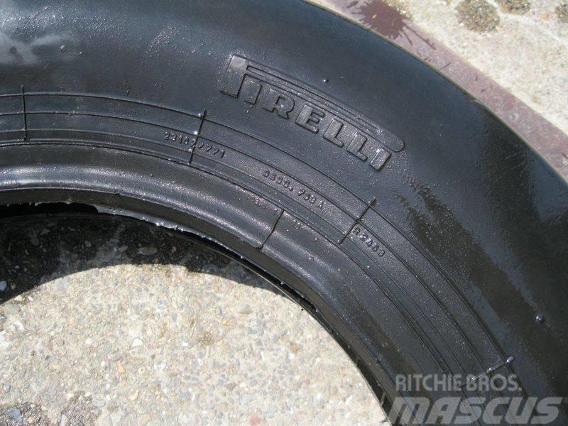 Pirelli 6.00-16 band Tyres, wheels and rims