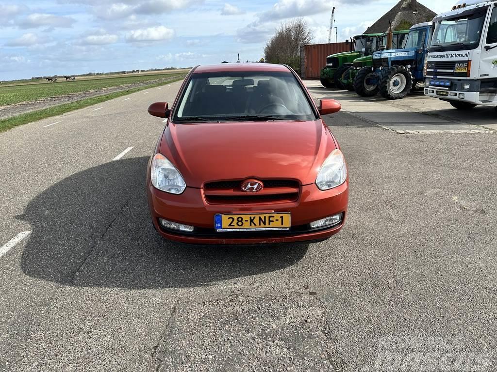 Hyundai Accent Other