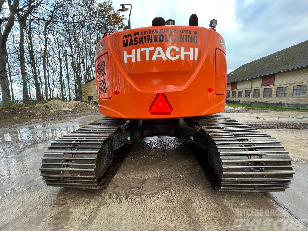 Hitachi ZX 225 US / ZX225Us gravemaskine Crawler excavators