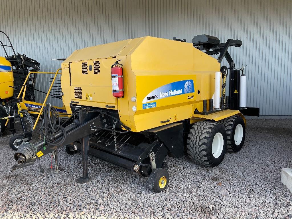 New Holland BR 6090 Combi press Round balers