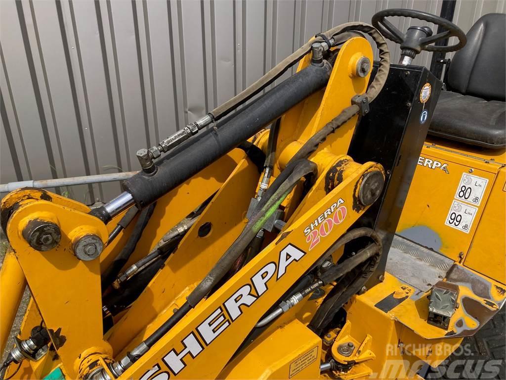 Sherpa 200 Front loaders and diggers