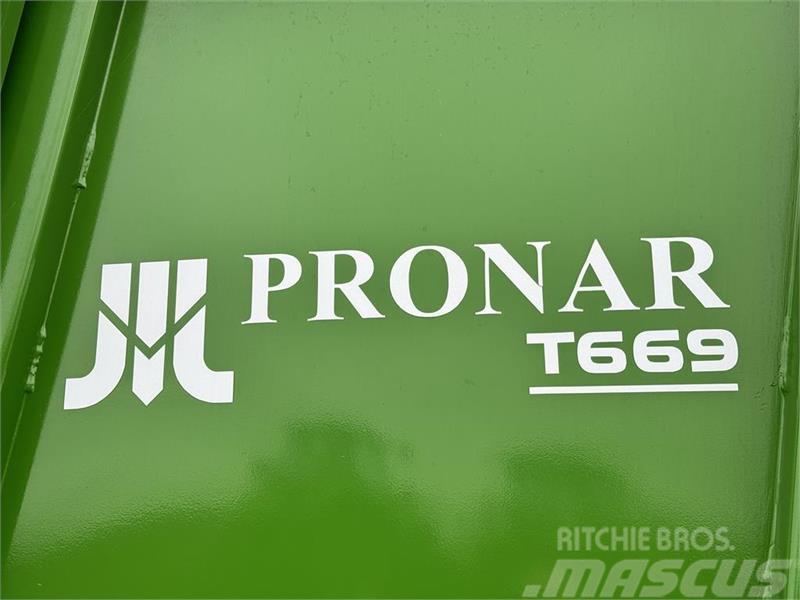 Pronar T669 XL  “Big Volume” Tipper trailers