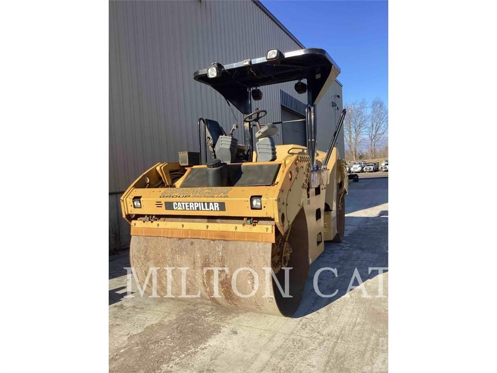 CAT CB54 Twin drum rollers