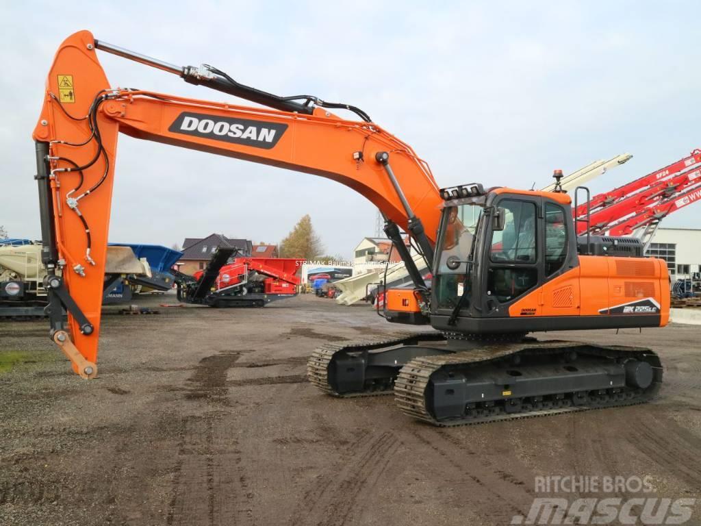 Doosan DX 225 LC-7 Crawler excavators