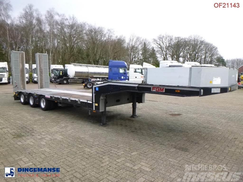 FGM 3-axle semi-lowbed trailer 49T + ramps Low loader-semi-trailers
