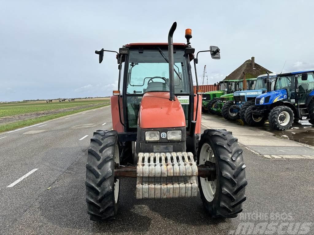 New Holland L75 DT Tractors