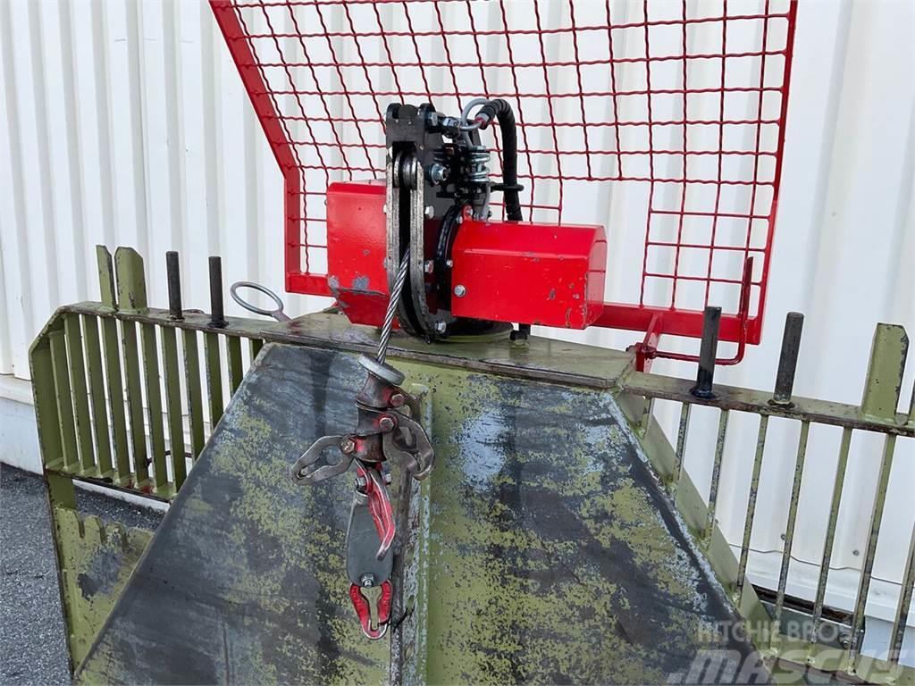  HOLZKNECHT HS 270 Winches