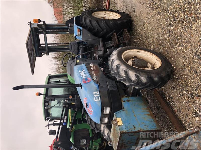 New Holland 4635 Med 6 mtr. STEENS lift Tractors