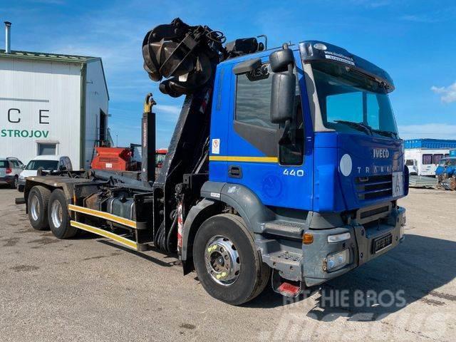 Iveco TRAKKER 440 6x4 for containers with crane,vin872 Hook lift trucks
