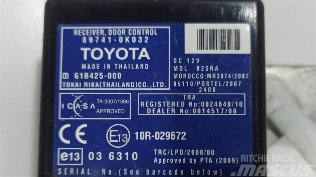 Toyota Hilux Electronics