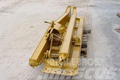 CAT 730 Tailgate Other components