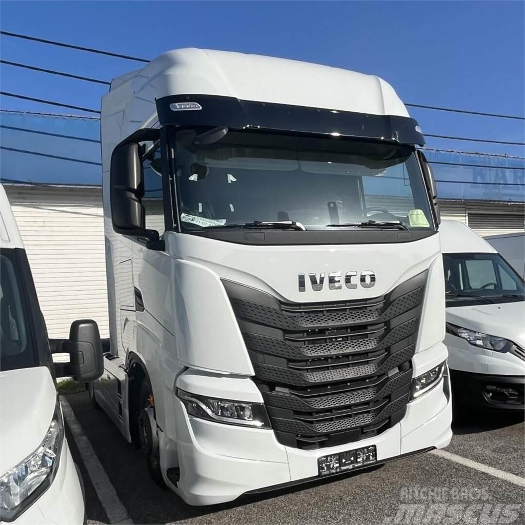 Iveco S-WAY Tractor Units