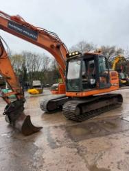 Doosan DX 140