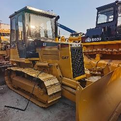 CAT D 4 C