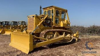 CAT D 8 K