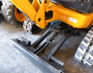 JCB 8018 CTS