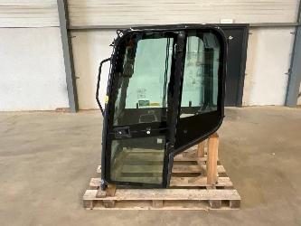 Kubota U 27-4