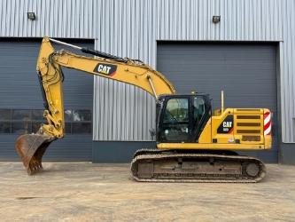 CAT 323