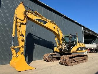 CAT 320C L