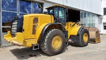 CAT 982M