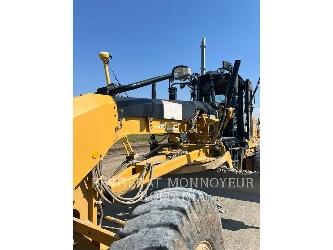 CAT 120M2