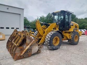 CAT 930M