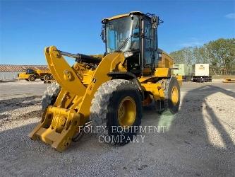 CAT 930M