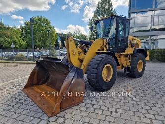 CAT 938M