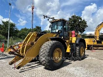 CAT 982M