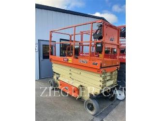 JLG 3246ES