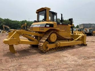 CAT D 8 R