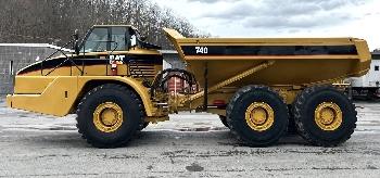 CAT 740