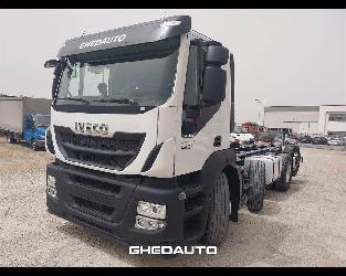 Iveco AD440S42