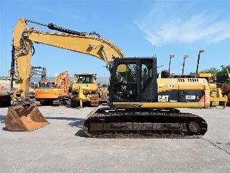 CAT 323D