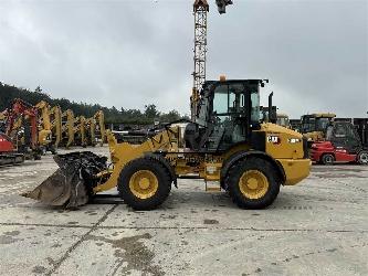 CAT 908 M