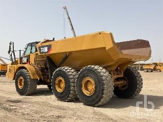 CAT 740B