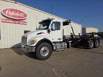 Peterbilt 548