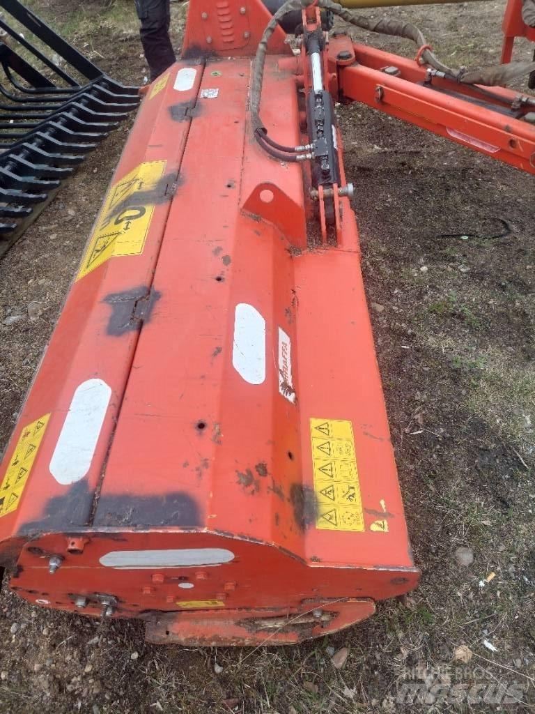 Maschio Giraffa 210 Falciatrici/cimatrici per pascoli