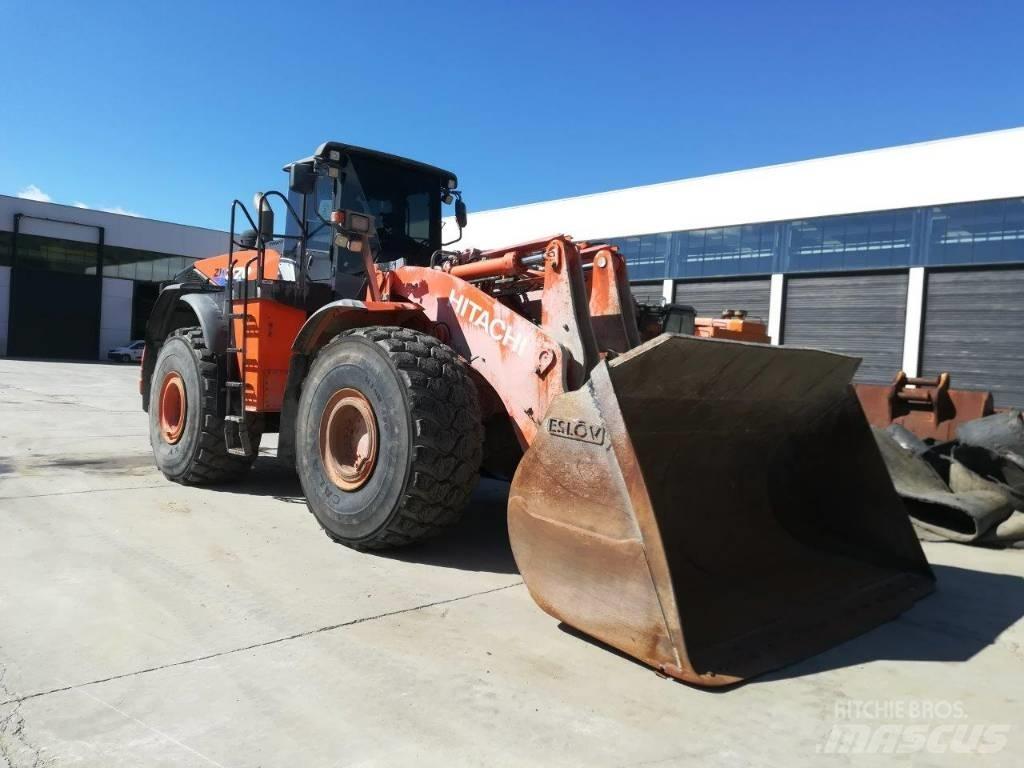 Hitachi ZW 370-6 Pale gommate