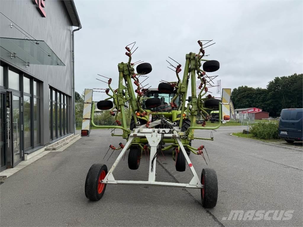 CLAAS Volto 870 T Ranghinatori