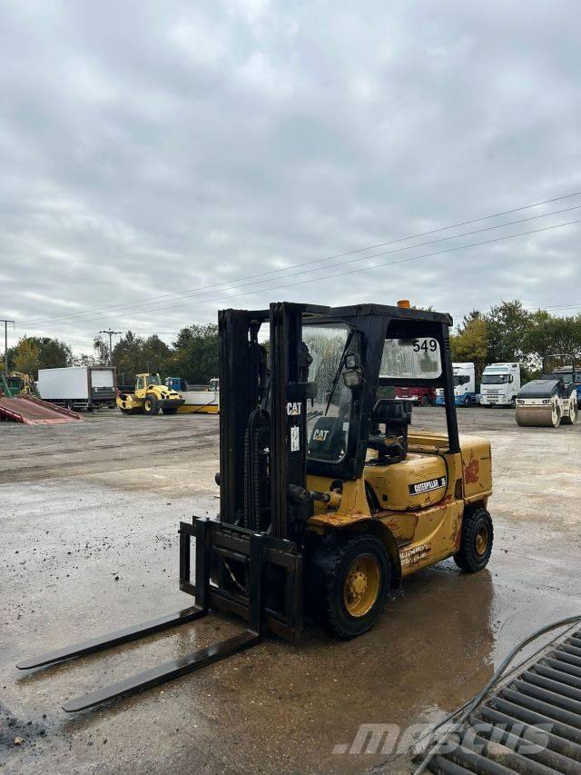 CAT DP 35 K Carrelli elevatori diesel