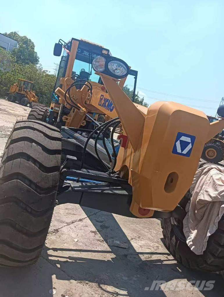 XCMG GR 1803 Motorgraders